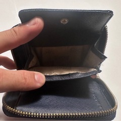 マイケルコース Michael Kors 二つ折り財布 レザー ネイビー の画像
