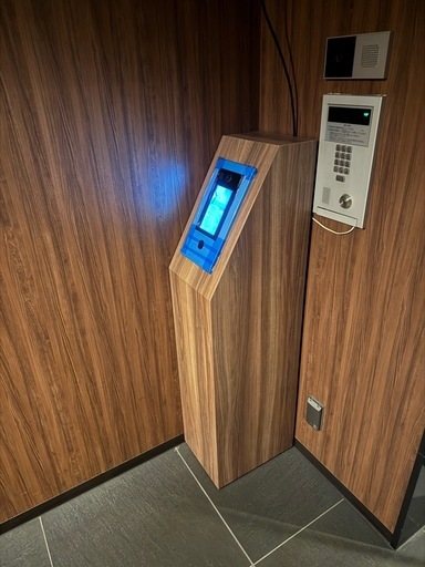 【美品】入退館端末スタンド 木目調 11台セット オフィス・マンション向け