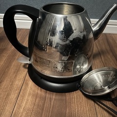 ステンレス電気ケトル マキアート PO-115 2012年製　ポットの画像