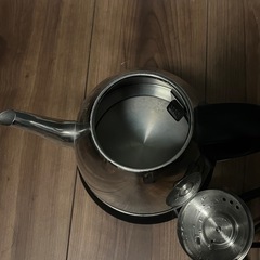 ステンレス電気ケトル マキアート PO-115 2012年製　ポットの画像