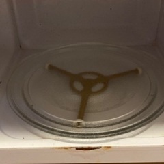 2018年製YUASA電子レンジ 白色
の画像