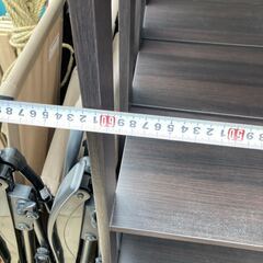 詳細不明 本棚 飾り棚 収納 ラック 書棚 収納棚 ブックシェルフ 片付け 棚の画像