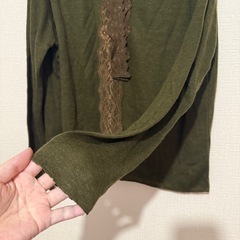 【未使用】レース ファー　カーディガン付きトップス 2点セット グリーン 長袖 ニットの画像