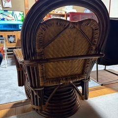 籐　ラタン　椅子　回転
の画像