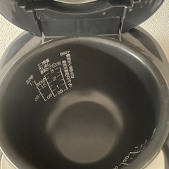 炊飯器の画像