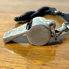 THE ACME THUNDERER ビンテージホイッスルの画像