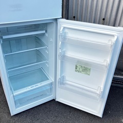 ワールプールジャパン 冷蔵庫 YRZ-F23G1 2019年製の画像