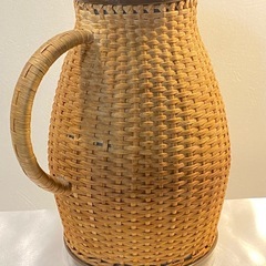 KINTOグラス、象印の保温ポットの画像