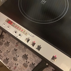 IHコンロPPIT-2IH-BK アイリスオーヤマ 台付きの画像