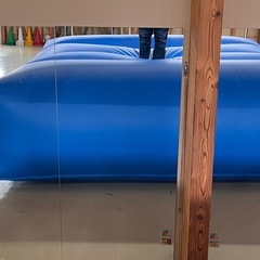 着地用エアーマット　安全エアバッグ　の画像