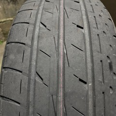 タイヤあげますの画像