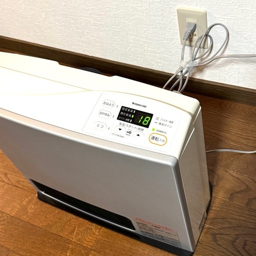 美品 リンナイ ガスファンヒーター RC-U4001E 都市ガス ガスコード付き 美品 リンナイ ガスファンヒーター RC-U4001E 都市ガス ガスコード付き