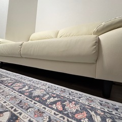 ３人掛けソファの画像