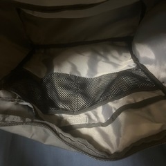 大容量 30L ACTIVERA ブラック リュック・バックパックの画像