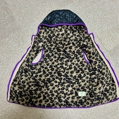 ヒョウ柄ボアベストの画像