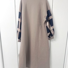 未着用 裏起毛ワンピース の画像