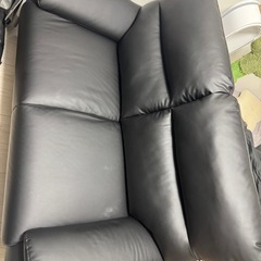 ニトリレザーソファ購入して4ヶ月値段相談可の画像