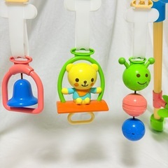 プーメリー　やわらかガラガラメリー　Combi コンビ　光ってメロディ♪森のおあそびジム 　の画像