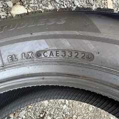 スタッドレスタイヤ15 
インチの画像