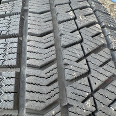スタッドレスタイヤ15 
インチの画像