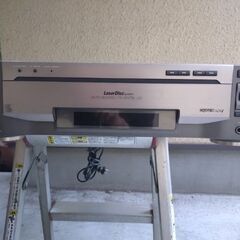 レーザーディスクプレーヤーの画像