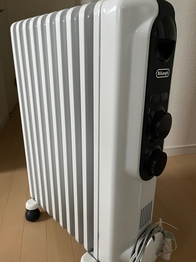 デロンギ(オイルヒーター)