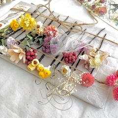 髪飾り　ヘッドパーツ　ヘッドドレス　入学式　七五三　結婚式　卒業式　卒園式　入園式　成人式　発表会の画像