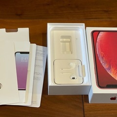 iPhoneXR レッド 128gb 背面割れありの画像