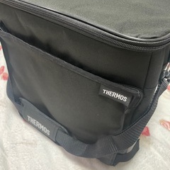 値下げ不可、未使用品サーモス ソフトクーラー 20L オールブラック 1の画像