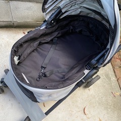 小型犬用　分離型ペットカート　ペットバギーの画像