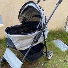 小型犬用　分離型ペットカート　ペットバギーの画像