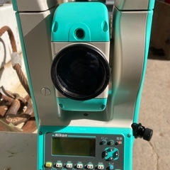 Nikonトータルステーションの画像