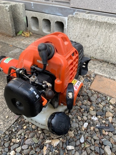 話し中　草刈機

