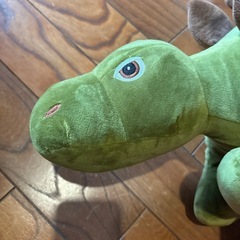 恐竜ぬいぐるみ2体　バラ売り可能の画像