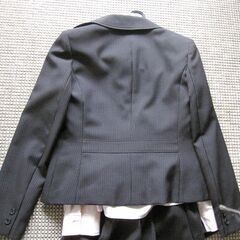 MICHIKO LONDON（コシノミチコ）ガールズセットアップスーツ【160】の画像