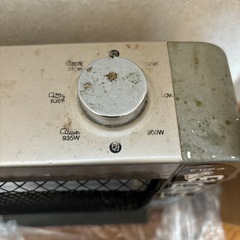 加湿機能付き電気ストーブ
の画像