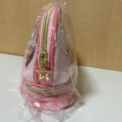 サンリオ　ハローキティまじかる2段ポーチの画像