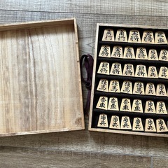 【中古品】将棋彫駒　鷹山作の画像