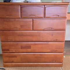 綺麗です　小型タンスの画像