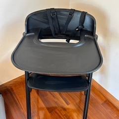 【受付停止中】NOVUS ベビーチェア ブラックの画像