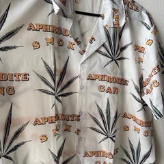 アロハシャツ　葉っぱの画像