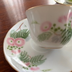 日本花の会から日本の美しい花シリーズのカップ＆ソーサーです。の画像