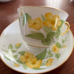 日本花の会から日本の美しい花シリーズのカップ＆ソーサーです。の画像