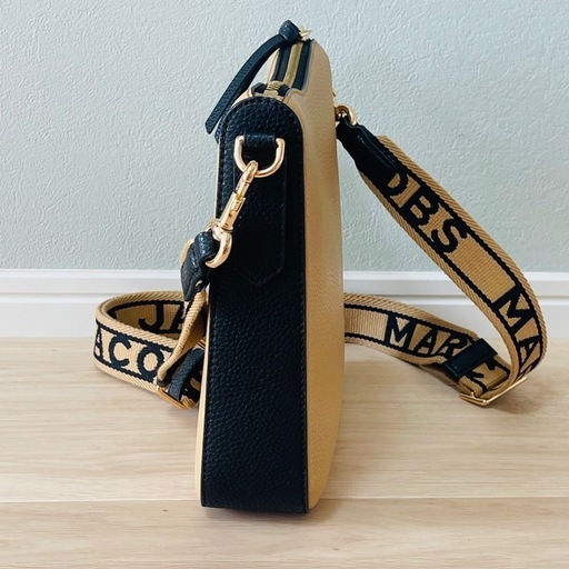 マークジェイコブス MARC JACOBS クロスボディ レザー バッグ 美品