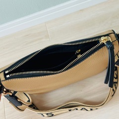 マークジェイコブス MARC JACOBS クロスボディ レザー バッグ 美品の画像