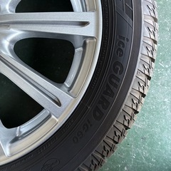 165/60R15 スタッドレスタイヤの画像