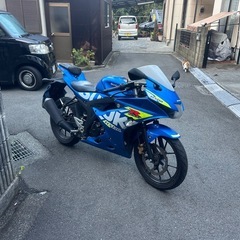 お相手決まりました。青の綺麗なスズキGPX１２５Rの画像