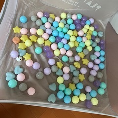 3COINSボールプールの画像