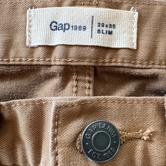 GAPメンズジーンズSLIMデニム茶色系👖の画像
