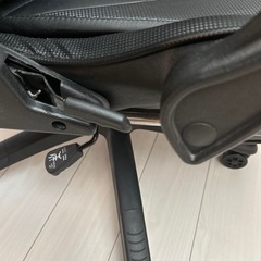 ゲーミングチェアの画像